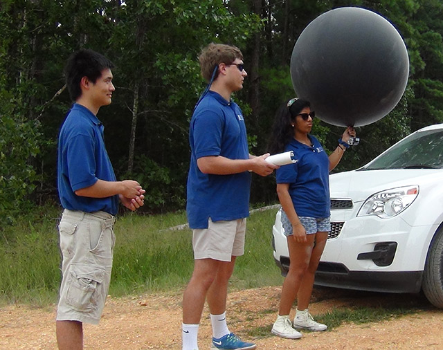 Students from Duke University visited Sanctuary to test new technology for unobtrusively monitoring elephants in the forests of Africa.